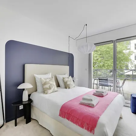 Elegance For 4 People - Moulin Rouge Pigalle Apartment